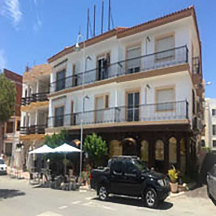 Hostal Restaurante Playa Azul